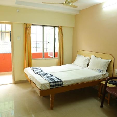 Hotel Suprabath Towers Tirupati Bagian luar foto