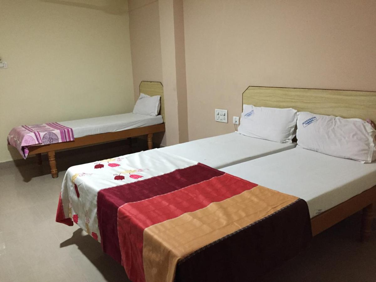 Hotel Suprabath Towers Tirupati Bagian luar foto